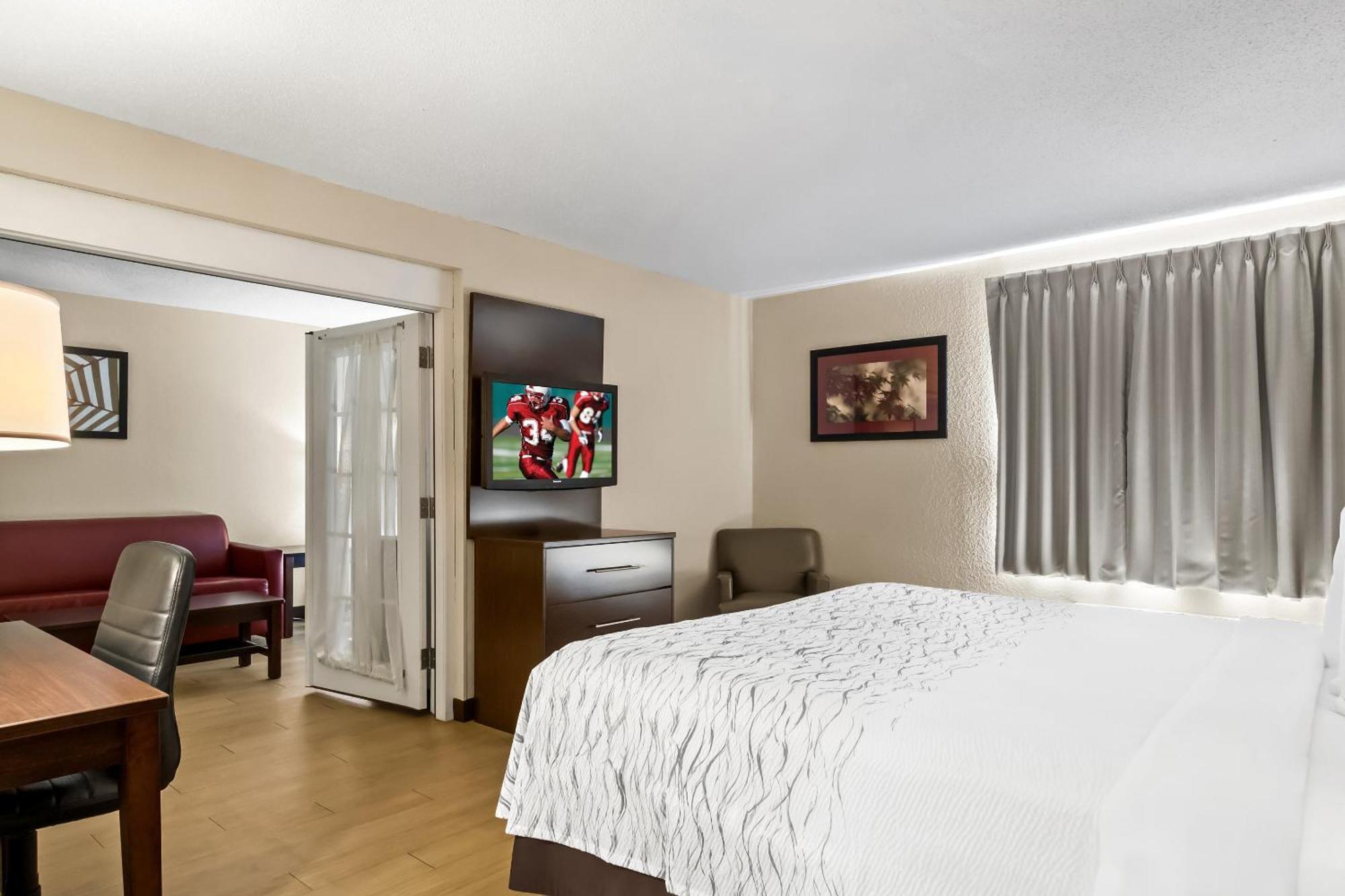 Red Roof Inn Plus+ Jacksonville - Southpoint Extérieur photo