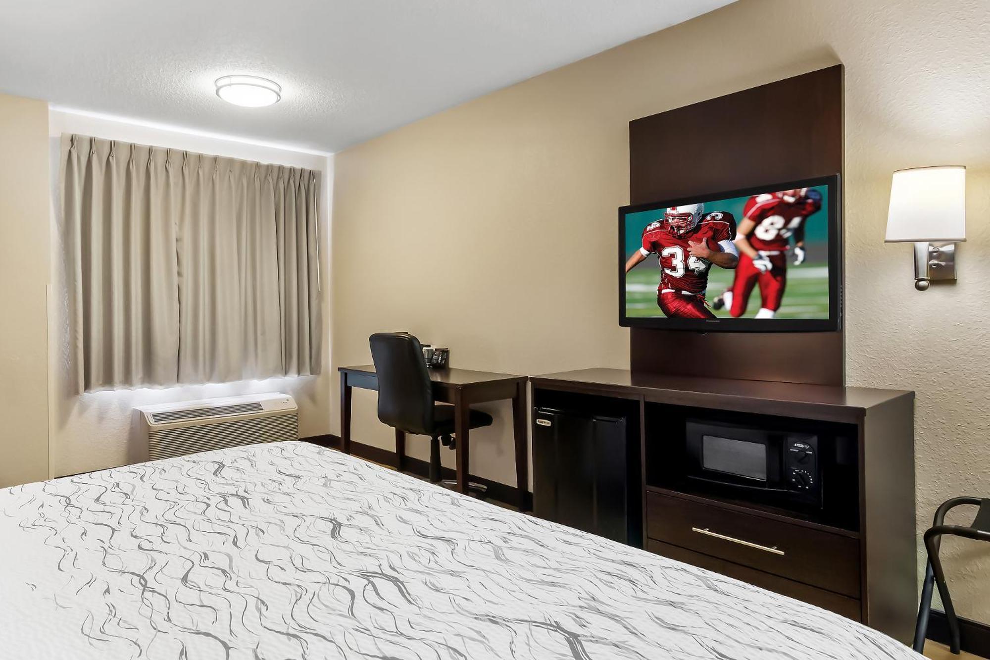 Red Roof Inn Plus+ Jacksonville - Southpoint Extérieur photo