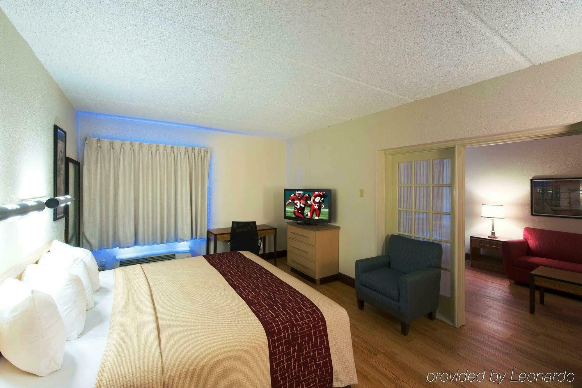 Red Roof Inn Plus+ Jacksonville - Southpoint Extérieur photo