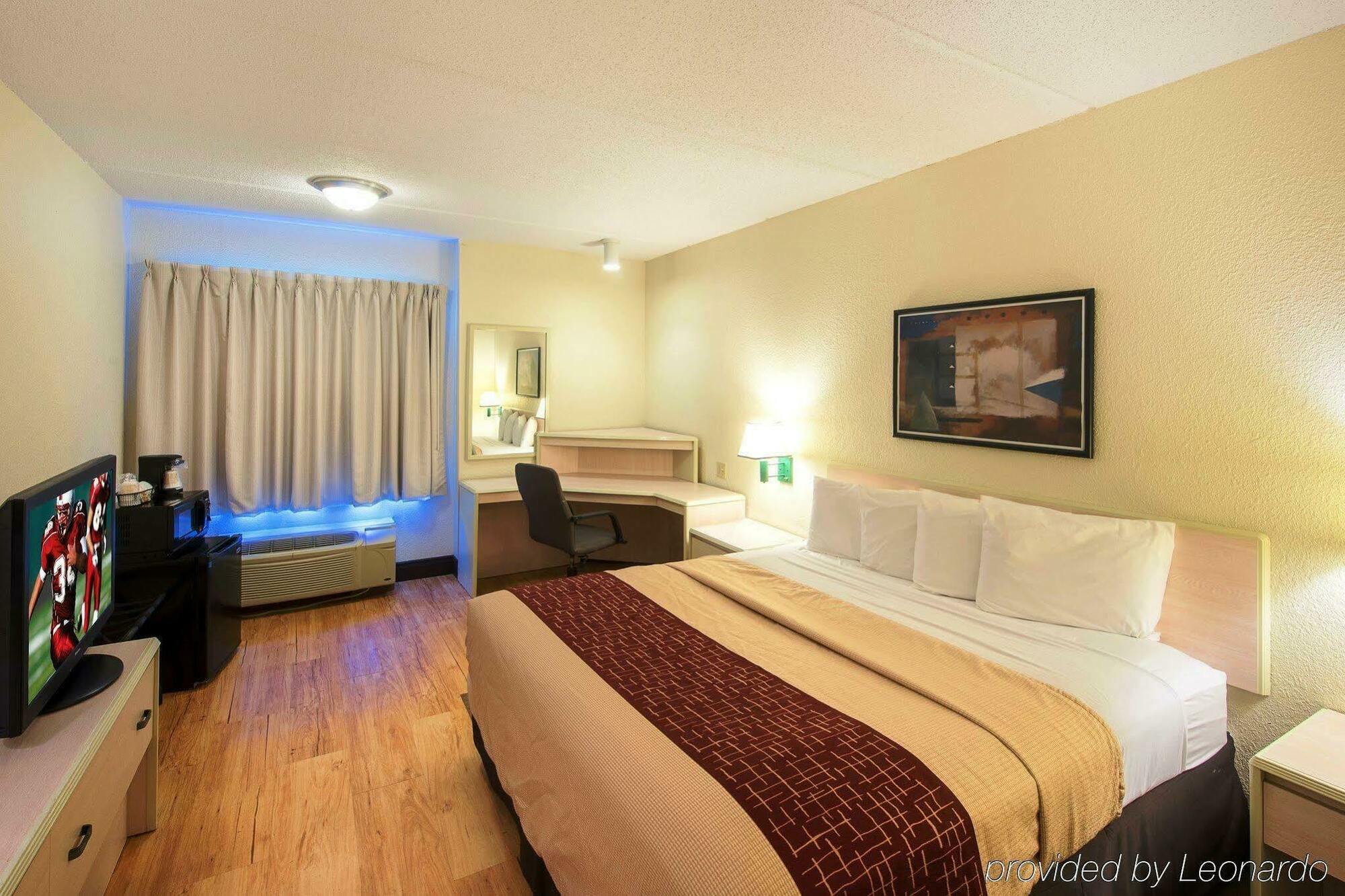 Red Roof Inn Plus+ Jacksonville - Southpoint Extérieur photo